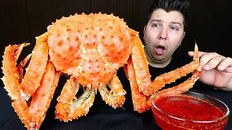 Giant 10 Pound Whole King Crab Mukbang Youtube