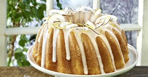 White Drizzle Icing For Bundt Cake The Cake Boutique