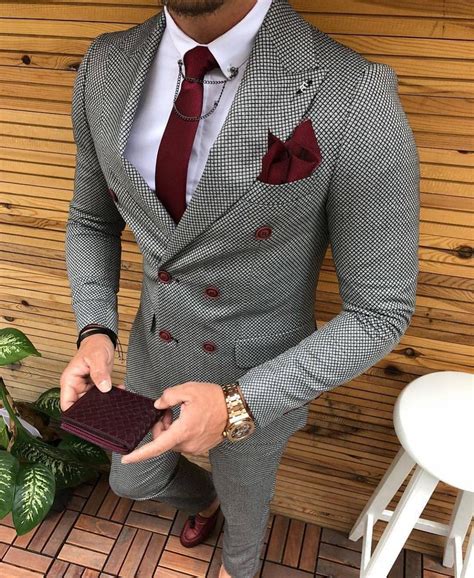 Those who realize that a designer is more than just a pencil, end up with a consistent and reliable product as opposed to a patchwork of narrow tasks. The Ultimate Suit Color Combination Guide For Men ...