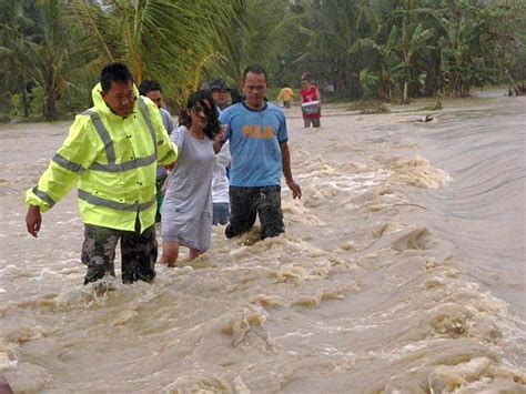 Aurings Floods Cebu Daily News