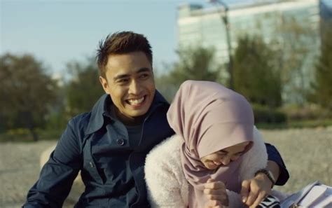 His birthday, what he did before fame, his family life, fun trivia facts, popularity rankings, and more. Adegan Romantik Filem 'Kimchi Untuk Awak' Dikritik ...
