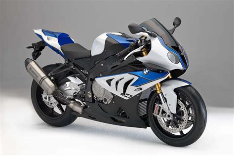 Bmw s1000rr is a race oriented sport bike initially made by bmw motorrad to compete in the 2009 superbike world championship, that is now in commercial production. 2013 BMW S1000RR HP4 | Reviews and Photos | Riders