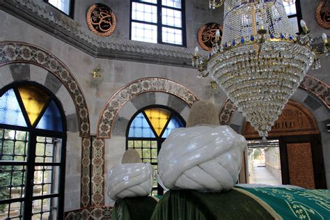 Simple Science: How to Make a Volcano with Kids