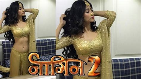 Mouni Roys Hot First Look From Naagin 2 Goes Viral Youtube