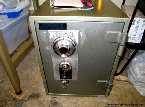 How to open a combination safe with 5 numbers. Brinks Home Security Safe Combination Sequence ...