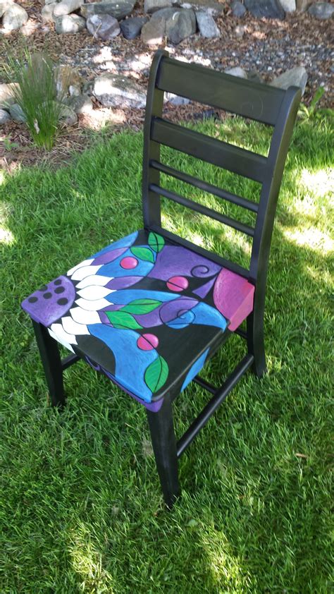 Paint a first coat, allow to dry and then paint a second and then a third. Pin on creative art ideas