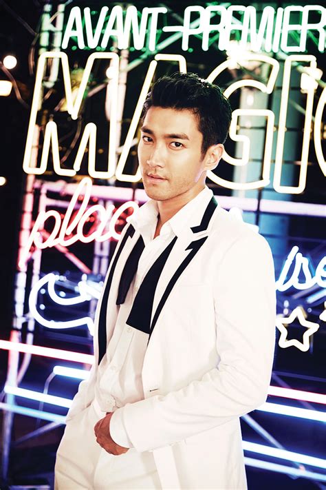 Siwon was discovered by the starlight casting system in 2003 and soon joined under the agency of sm en. Choi Si Won | Wiki Drama | FANDOM powered by Wikia