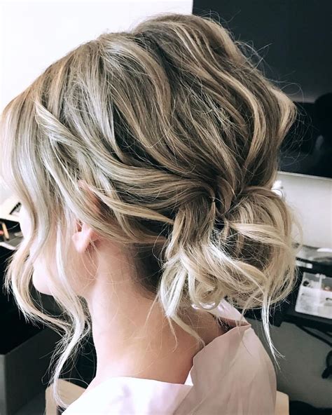 Ideas Hair Updos For Weddings Medium Length For Bridesmaids Stunning And Glamour Bridal