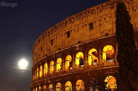 Colosseum Moon 05052012 Vincenzo Flickr