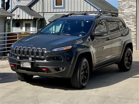 My First Jeep New To Me 2017 Jeep Cherokee Trailhawk 2 Inch Lift
