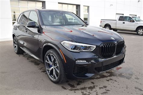 This one has the v8 with plenty of horsepower to get this 5k. Calgary BMW | 2020 BMW X5 M50i | #N23730