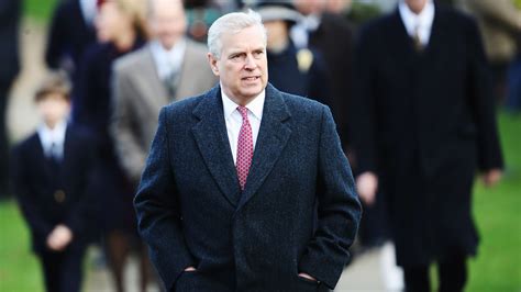 The duke of york was married to sarah ferguson before their 1996 divorce and is the father of princess beatrice and princess eugenie. Prince Andrew Steps Down From Public Duties After ...