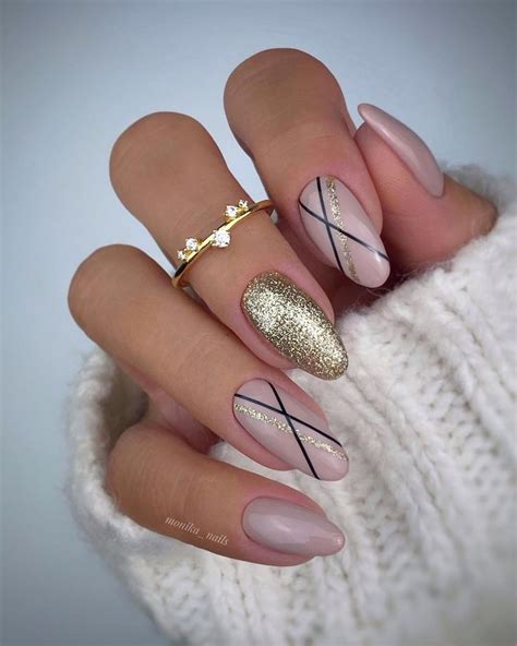 30 Stunning Taupe Beige Nails Perfect For All Occasions In 2022