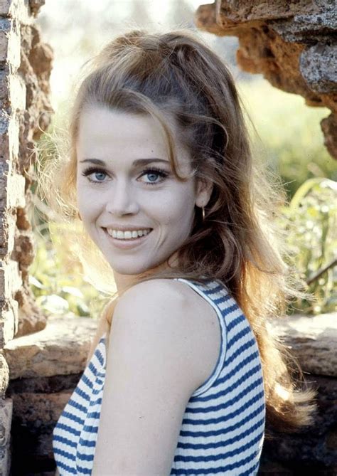 22 Beautiful Portraits Of Jane Fonda In The 1960s ~ Vintage Everyday