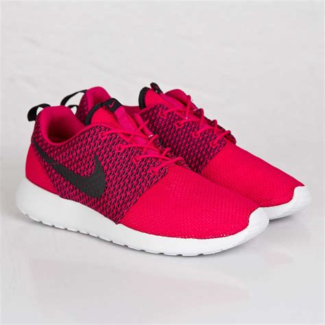 Nike Roshe Run 511881 662 Sneakersnstuff Sns Sneakersnstuff Sns