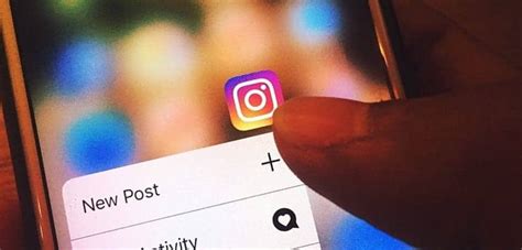 Jun 24, 2021 · instagram laat bij wijze van een test een beperkt aantal gebruikers posts plaatsen op hun feed via de desktopbrowser. Hoe plaats ik iets op Instagram? | Pctipvandedag.nl
