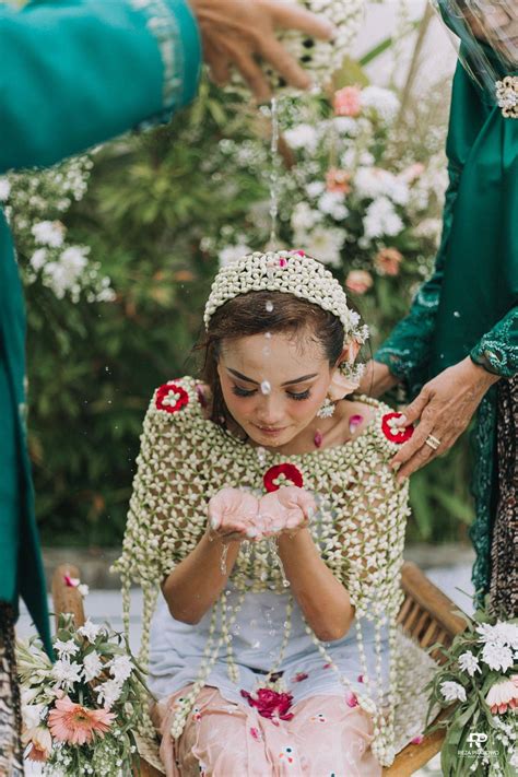 Makna Prosesi Ritual Pernikahan Adat Jawa Weddingku Com