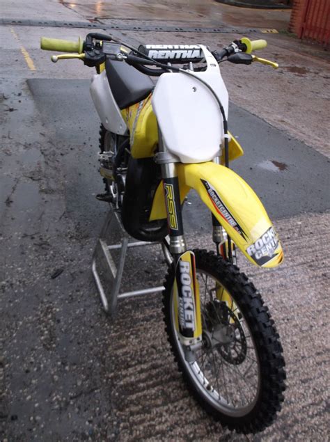 Gratis retur om vi skulle ha fel! SUZUKI RM 85 BIG WHEEL 2012 MODEL SX MOTOCROSS KTM BIKE YZ ...