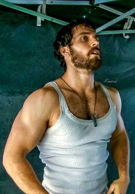 henry cavill you re welcome hot men hot guys hairy men bearded men superman hommes sexy