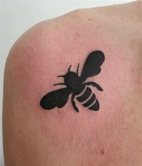 Bumble Bee Tattoos Tattoo Designs Tattoo Pictures Page 2