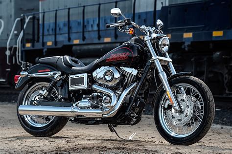 Ficha Técnica De La Harley Davidson Dyna Low Rider 2016 Masmotoes