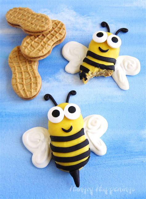 Nutter butters are the ultimate peanut butter cookie — a delicious crunchy peanut butter sandwich cookie! Bumble Bee Cookies - Decorated Nutter Butter Cookies | Recipe | Cookie decorating, Bumble bee