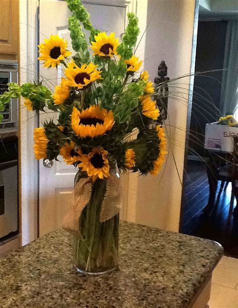 Best 25 Sunflower Arrangements Ideas On Pinterest Sunflower Wedding