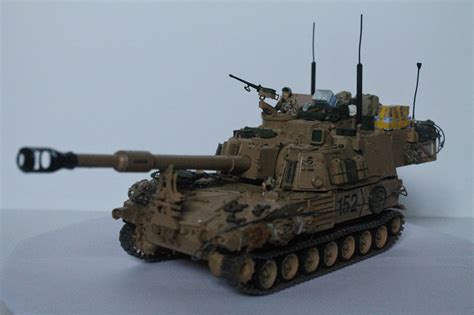 The modern version of the m109, manufactured by bmy combat systems and united defense l.p. Dan's model blog: M109A6 PALADIN