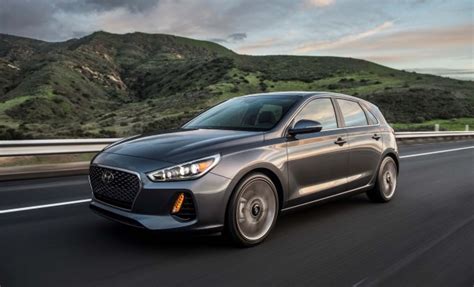 The two round gauges behind the wheel the sport mode was optimised for higher speed highways, while the normal mode was suitable for. 2018 Hyundai Elantra GT hatchback unveiled at Chicago auto ...