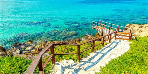 Entdecken sie selbst, warum rhodos eine der beliebtesten destinationen unter den griechischen inseln ist und entspannen sie auf einem der. Rhodos Strandhotels: die 10 top-bewerteten Hotels am Strand