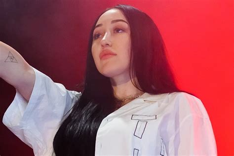 Noah Cyrus Apologizes After Making Racist Remark