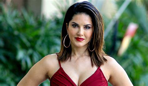 Sunny Leone Photo Telegraph