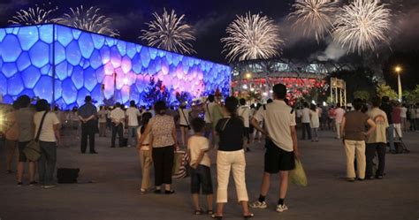 Az olimpiai idejére a megnyitó ünnepségen meggyújtott kandeláber (2016. Méd in Csájna - valamit tudnak azért a kicsi kínaiak avagy ...