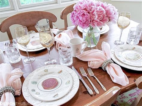 Browse 72,589 dinner table setting stock photos and images available, or search for holiday dinner table setting or gala dinner table setting to find more great stock photos and pictures. 10 Tabletop Tips: Simple but Lovely Table Setting for Lunch