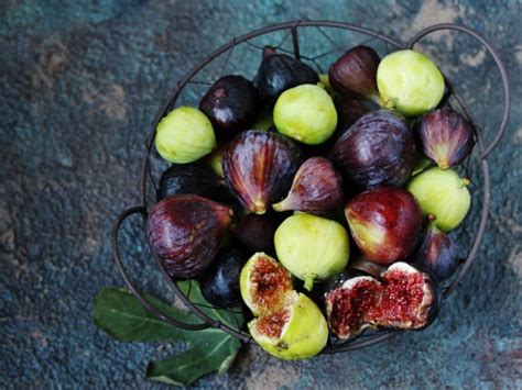 6 Amazing Types Of Figs Organic Facts
