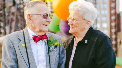 Couple Celebrates 61 Years Of Marriage In Up Inspired Shoot Anniversary Photoshoot Mirrored