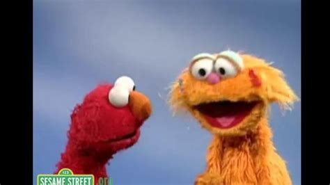 Sesame Street Elmo And Zoes Opposites Sesame Street Wiggles