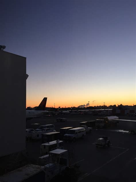 How To Pick The Best Nyc Airport Jfk Lga Or Ewr