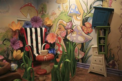 Check spelling or type a new query. Michael DiMotta Illustrations — An Alice and Wonderland ...