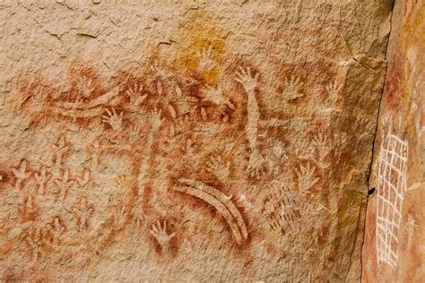 Aboriginal Rock Art Carnarvon Gorge Queensland Australia By Howard Spencer Redbubble