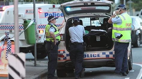 Man Shot Chasing Robber From Chemist At Gailes Southwest Of Brisbane Au — Australia