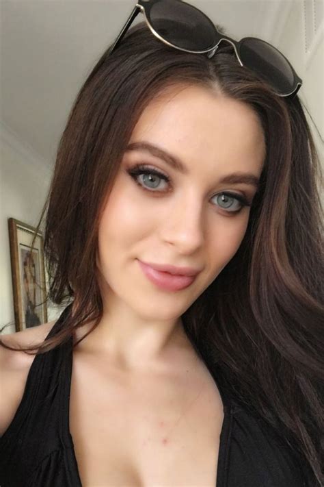 Lana Rhoades Quit Lana Rhoades Net Worth In Wiki And Facts