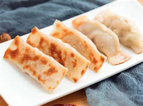 Pan Fried Dumpling Recipe My Chinese Recipes