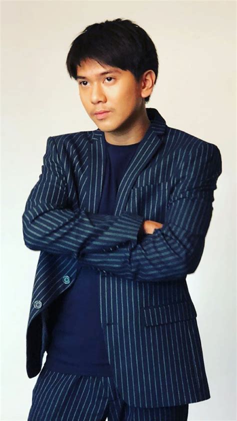 iqbaal ramadhan | Gambar wajah, Selebritas, Pacar pria
