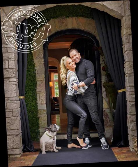 Inside Jenny Mccarthy And Donnie Wahlbergs Chicago Home ‘there Is No