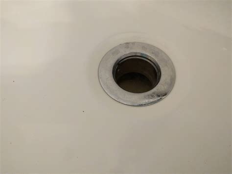 This makeshift mesh will not just stop hair from entering the. How can I remove this bathtub drain - Home Improvement ...