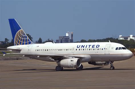 This card can help loyal united flyers earn miles at no annual fee. United Airlines and Chase Launch New United Gateway Card