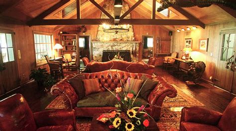 Vacation rentals available for short and long term stay on vrbo. Hell's Bay Boatworks | Lodges | Cabin Bluff - Georgia