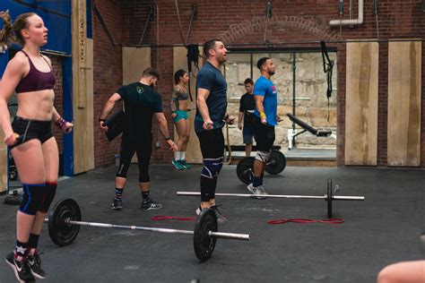 Whoop Backbay Crossfit On Behance