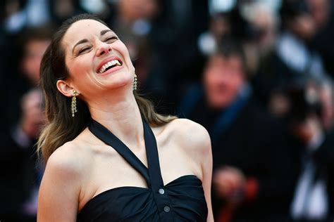 Marion Cotillard Rocks A Crop Top At The Cannes Film Festival